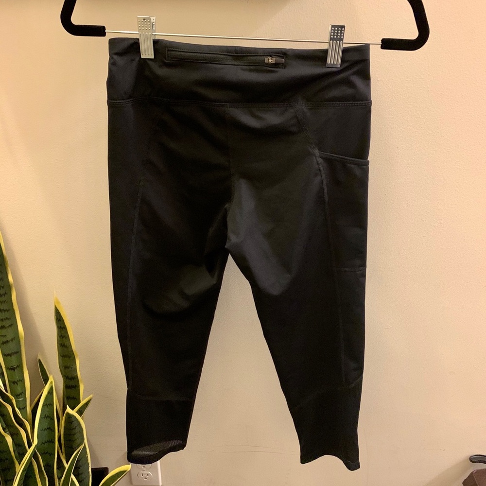Nike Racer Running Crop - Picture 3 of 5